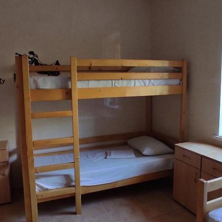 Auberge de jeunesse У Поттера à Ternopil Extérieur photo