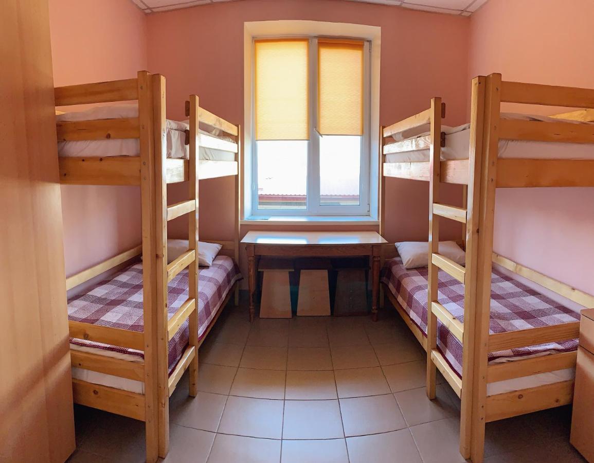 Auberge de jeunesse У Поттера à Ternopil Extérieur photo
