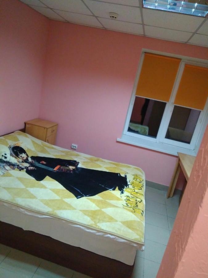 Auberge de jeunesse У Поттера à Ternopil Extérieur photo